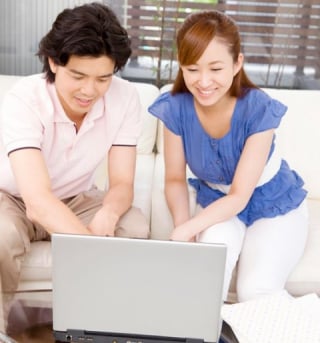 THETAなら物件内見の手間をお客様&社員ともに節減できる THETAなら物件内見の手間をお客様&社員ともに節減できる