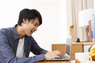 検索エンジンやSNSからダイレクトにアクセスした訪問者のために、ページの内容をわかりやすく伝えるファーストビューが必要になる