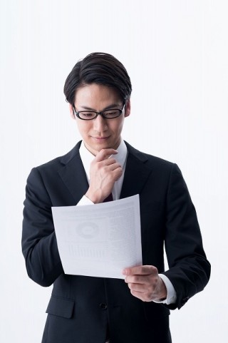 ライバルサイトの同様のコンテンツ（ページ）を読み込んで、どんな情報を掲載すべきかを想定する