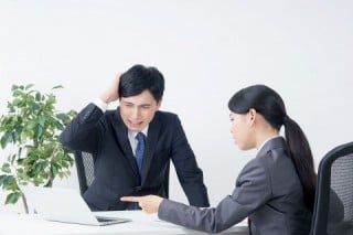 コンペ・相見積もりだと、各ホームページ制作会社と綿密に打ち合わせる時間が取れない