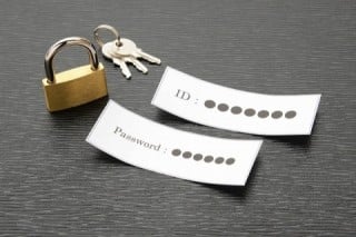 SSLの導入が必要になっている理由のひとつに、Cookie（クッキー）の盗聴リスクがある