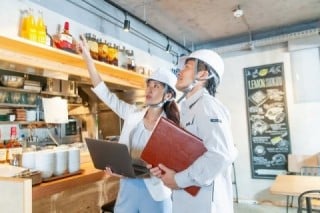 建築会社・工務店ホームページのSEOキーワード：・「地名＋店舗・オフィスのリフォーム」「地名＋原状回復工事」などのBtoBリフォームのSEOキーワード
