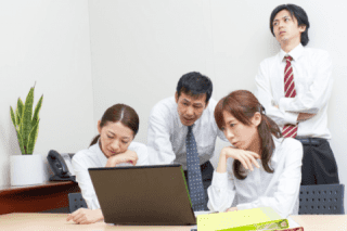 サイバー攻撃を受けた会社のうち、中小企業が占める割合は最多