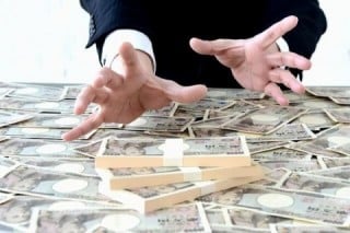 個人情報を流出させてしまった企業の平均損害賠償金額は約7,500万円にものぼる