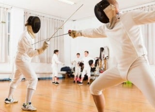 接近戦・局地戦での戦闘は一騎打ちにちかい