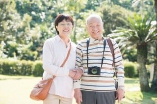 ファーストビューで画像を有効活用することで、3秒ルールに合格して訪問者の離脱を防止できる