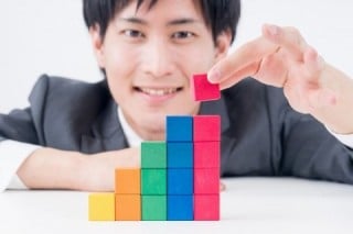 ホームページ自作のメリット3.　コストをかけずにホームページを育てられる