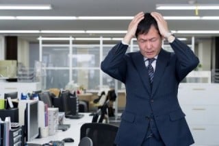 お客さま・取引先や新入社員などの外部に近い視点からの声に耳を傾けないと、どんどん競合他社に顧客や人材が流れて経営状況が悪化してしまう
