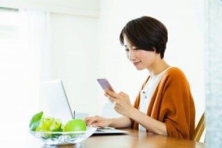「お客様の声・導入事例」は商品・サービスが役立つシチュエーションや、課題解決のプロセスを具体的に訪問者に伝えられるので、お問い合わせ・売り上げ獲得率のアップに貢献する