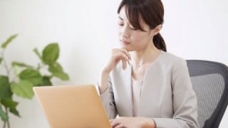 趣味や娯楽系のWebサイトとちがい、企業ホームページは「自分と関係ない」と思われたら訪問者がすぐに離脱してしまう