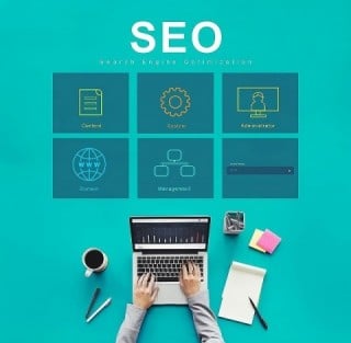 Web広告を利用しないかぎり、企業ホームページのアクセス数の80％～90％は検索エンジン経由のものになるので、SEO対策は必須