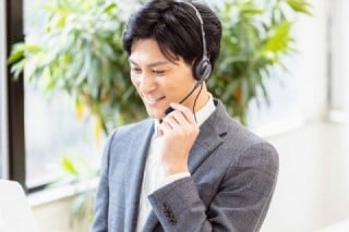可能であればヘッドセットを用意したほうがスムーズに会話しやすい