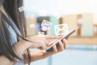 Webアンケートは、既存顧客のメールアドレスリストやSNSのフォロワーなどの蓄積資産がないと実行しづらい