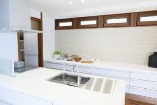 業種ごとに適した施工箇所の写真を複数枚掲載することで、施工事例・施工実績ページがよりわかりやすくなる