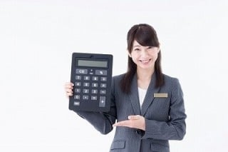 現実の会場を用意・維持するコストや手間が不要になる