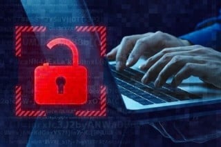 無料CMSは非常に優れたサービスだが、社内にITに詳しい人材がいないとセキュリティ面で課題を抱えやすい