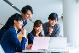 自社の目的に合ったホームページの作り方を選択しよう！