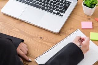 ランキング1位を目指すページなら2000字以上の文章量は推奨