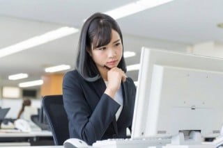 少しパソコンやWebに詳しい人がURLを見れば、無料ホームページサービスを使っていることはすぐに見抜かれる