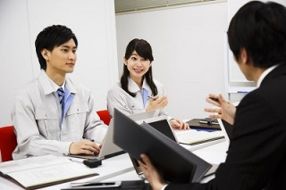 インタビュー時には「ビフォー」→「購入・導入プロセス」→「アフター」の三部構成や、成果の数値化を意識する
