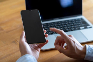 ホームぺージデザインはスマートフォンに対応させる