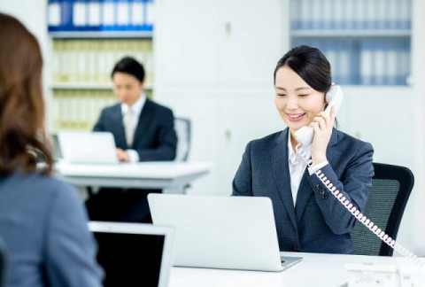 社内向けのチャットボットの使い方