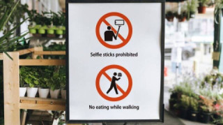 ピクトグラムや簡単な英語標識の利用が簡単！