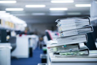 深刻な採用難と離職対策 深刻な採用難と離職対策