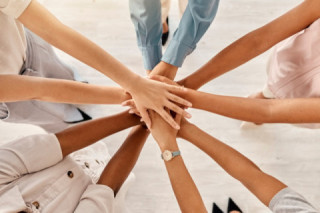 4. グローバルな職場環境による採用力の強化