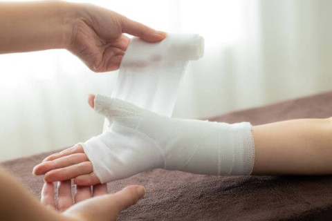 事業所・雇用主｜労働災害や早期離職による経済損失