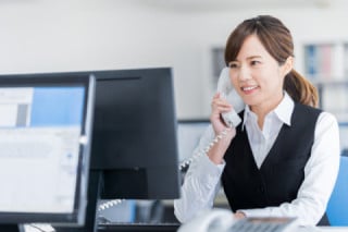 外線電話・カスタマーサービスの一次受付を自動化