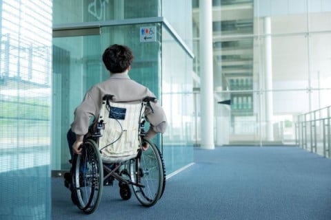 【マクロ視点】多様な雇用と場所の壁を超える受容性