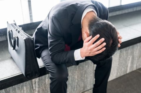 人的損失｜若手・優秀層のやりがい搾取と離職の加速