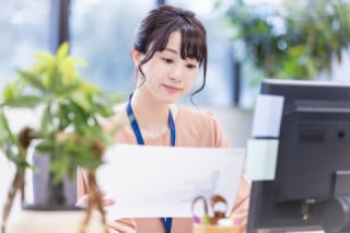 繰り返しの定型業務による精神的疲弊と早期離職 繰り返しの定型業務による精神的疲弊と早期離職