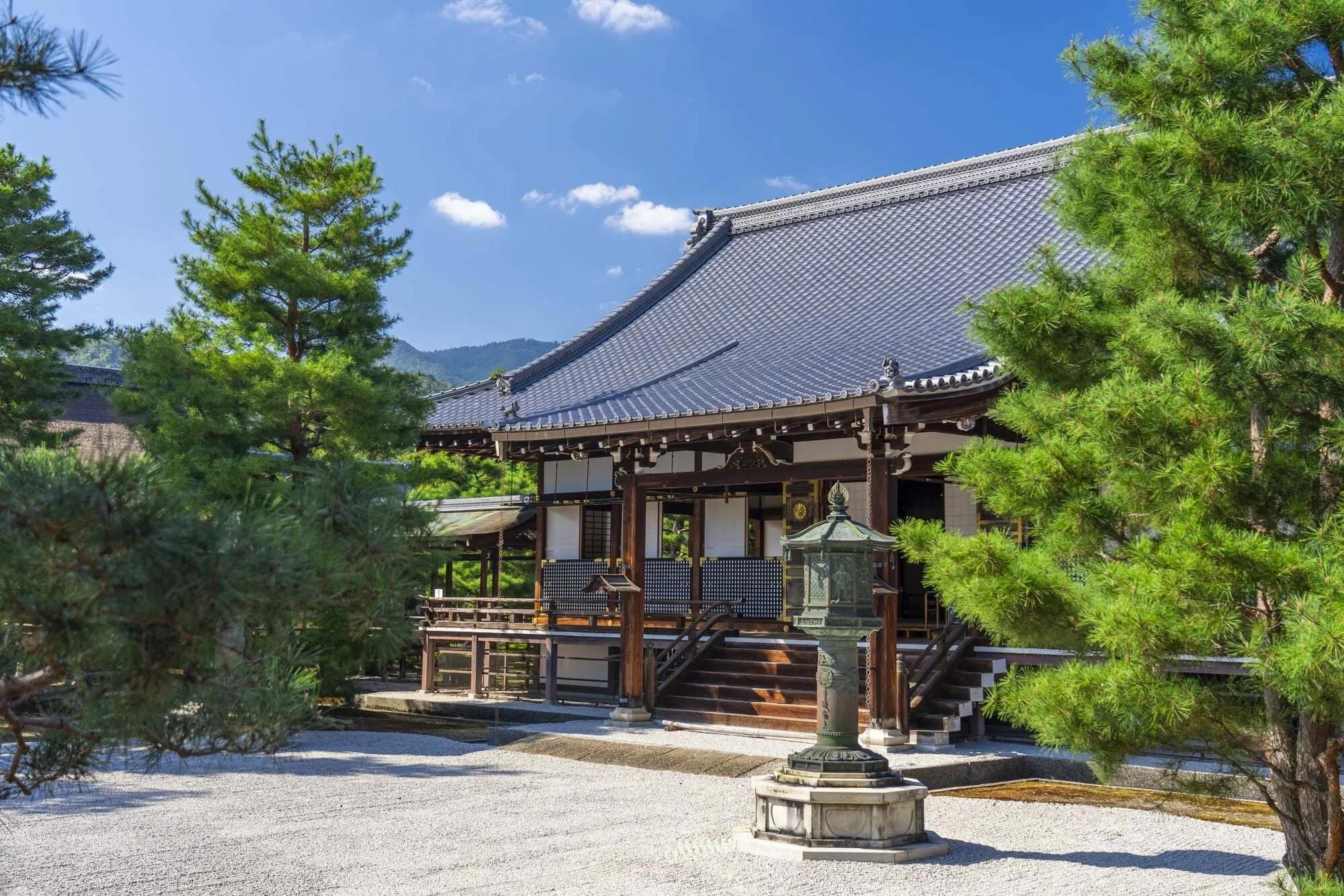 お寺・神社のホームページ作成のポイント・掲載すべきコンテンツを解説 お寺・神社のホームページ作成のポイント・掲載すべきコンテンツを解説