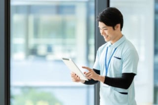 【団体・施設内向け】複雑な制度や運営マニュアルの職員間共有 【団体・施設内向け】複雑な制度や運営マニュアルの職員間共有