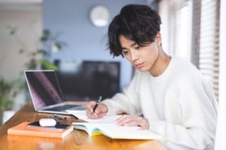 多様化するライフスタイル・学び方と時間外対応のニーズ