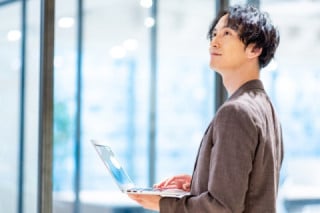 CRM（顧客関係管理システム）