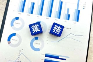 社内マニュアル(FAQ)が検索されない・形骸化している 社内マニュアル(FAQ)が検索されない・形骸化している