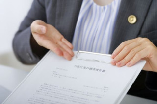 【社内・新人職員向け】コンプライアンス事項や過去の調査ナレッジの検索