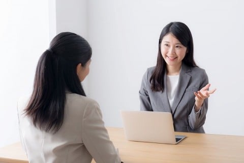 ホームページ開設・リニューアルのプランがあいまいなときは、指名発注でホームページ制作会社と相談しながら作るほうが進めやすい ホームページ開設・リニューアルのプランがあいまいなときは、指名発注でホームページ制作会社と相談しながら作るほうが進めやすい