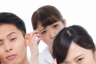 顔を隠さない 顔を隠さない