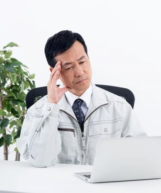 プログラミングの知識がない方やパソコンが苦手な方には、構造化データの準備はかなり難しい プログラミングの知識がない方やパソコンが苦手な方には、構造化データの準備はかなり難しい