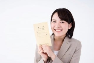 給与を増額できれば既存社員の転職による流出も抑制できるので、Webを利用した売上げアップは必須 給与を増額できれば既存社員の転職による流出も抑制できるので、Webを利用した売上げアップは必須