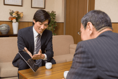 本文では営業社員や販売員の実際のトークを参考にしよう 本文では営業社員や販売員の実際のトークを参考にしよう