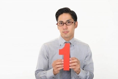 第1文では商品・サービスを端的に紹介するか、ターゲットのお悩みに共感する 第1文では商品・サービスを端的に紹介するか、ターゲットのお悩みに共感する