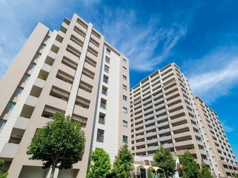 BtoB案件は受注金額が大きいので、施工事例・施工実績コンテンツの充実度で売り上げが数千万円~数億円変わることもありうる BtoB案件は受注金額が大きいので、施工事例・施工実績コンテンツの充実度で売り上げが数千万円~数億円変わることもありうる