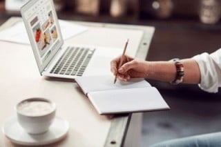 Webコンテンツの作成には下準備が必須! まずはお客様についての理解を深めよう Webコンテンツの作成には下準備が必須! まずはお客様についての理解を深めよう