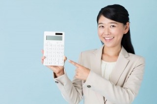 1回あたり10万円を超えることもある出張費を削減し、社員の拘束時間も激減 1回あたり10万円を超えることもある出張費を削減し、社員の拘束時間も激減